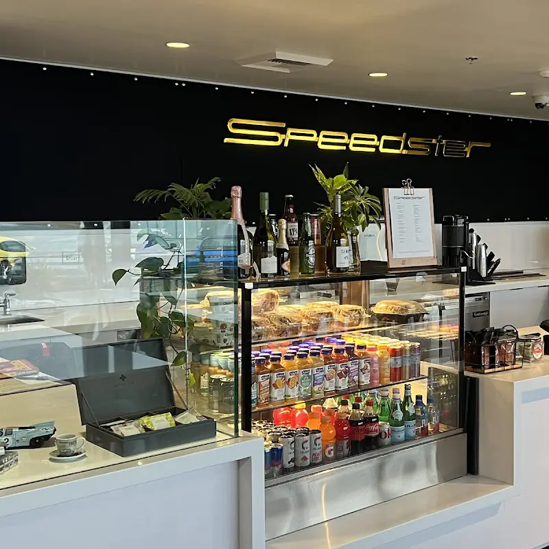 Speedster Cafe