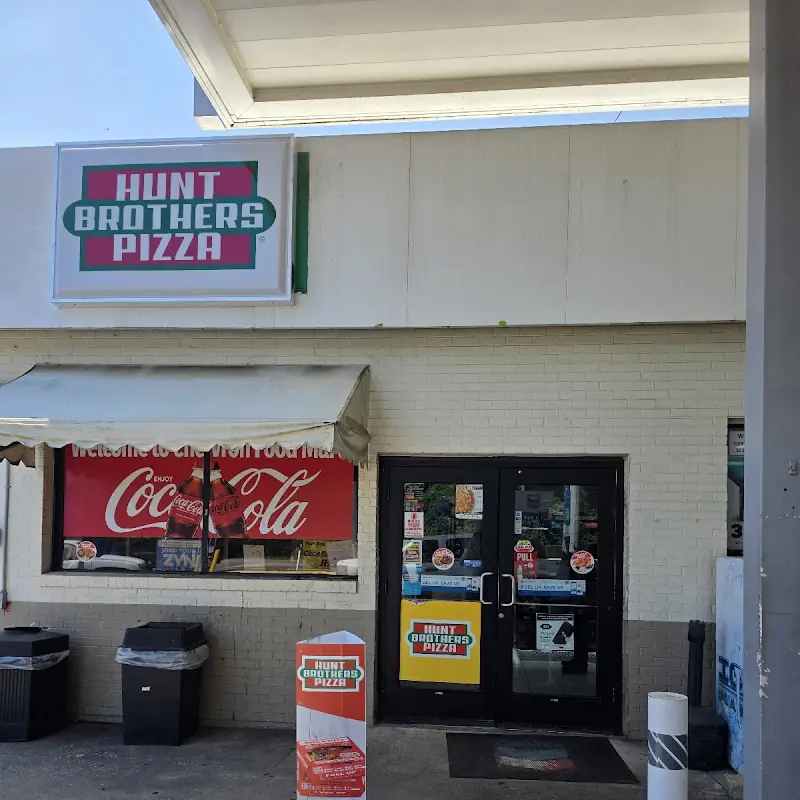 Hunt Brother's Pizza
