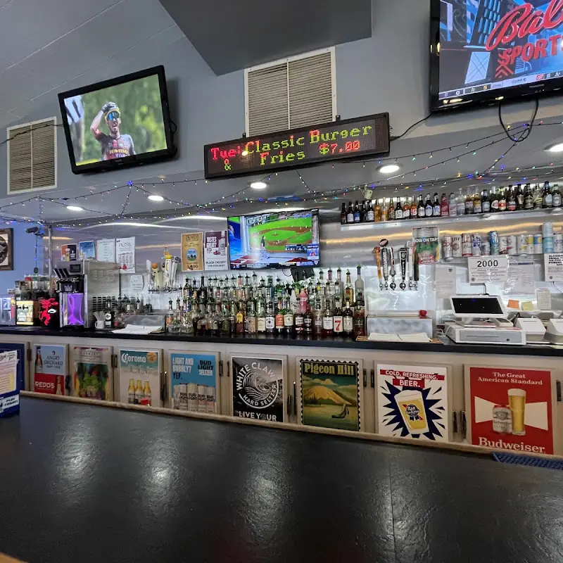 Canary Inn Bar & Grill