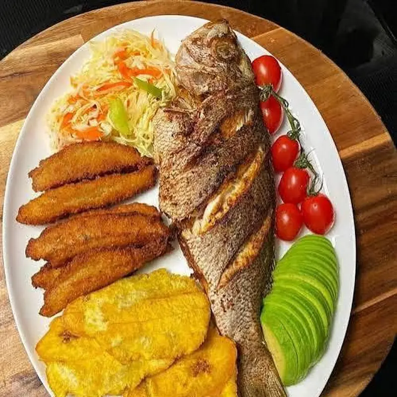 ÎANVALOÜ RESTO & GRILL