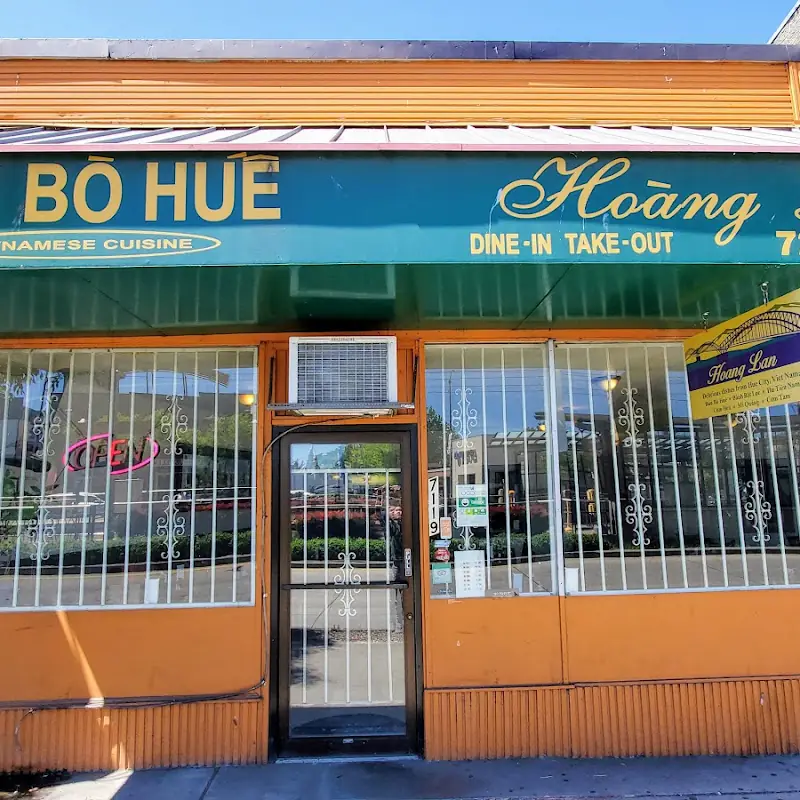 Hoang Lan Restaurant