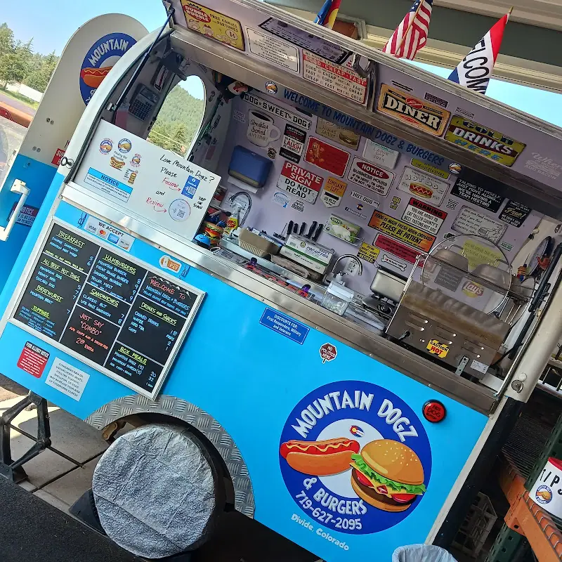 Mountain Dogz Grill