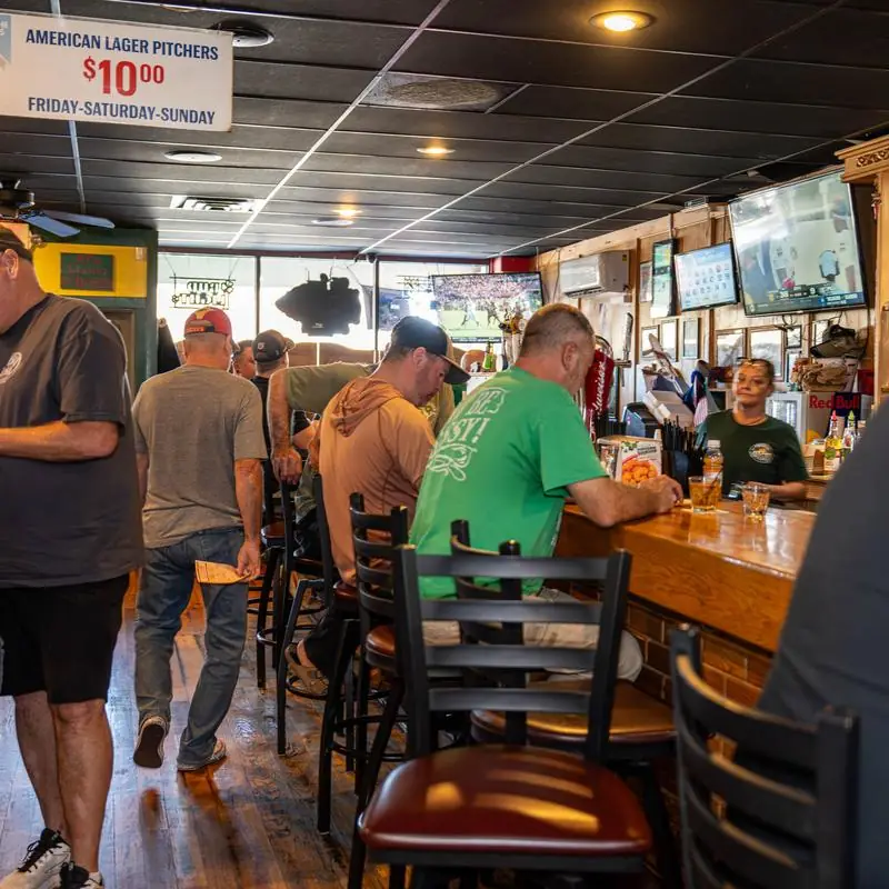 Al's Bar & Grill