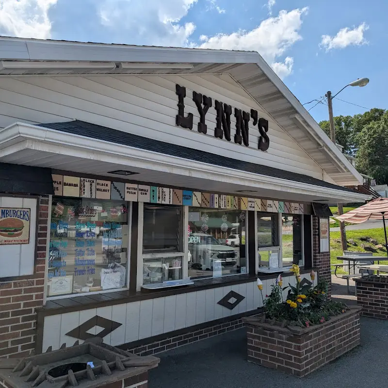Lynn's Drive-In