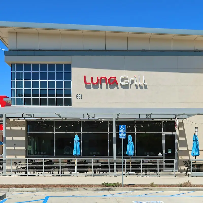Luna Grill Oxnard