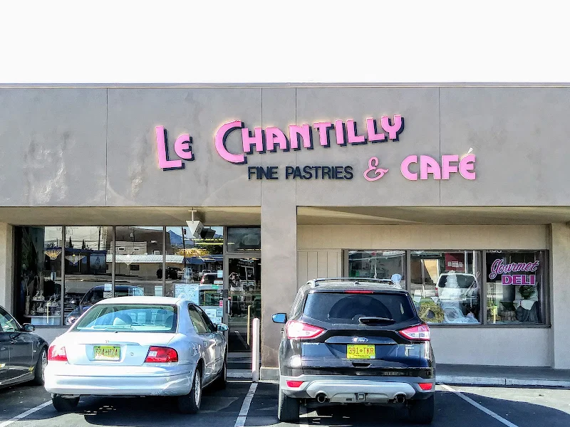 Le Chantilly