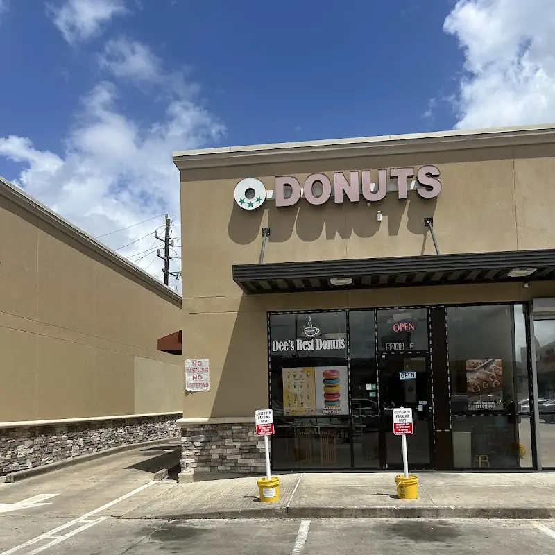 Dee's Best Donuts