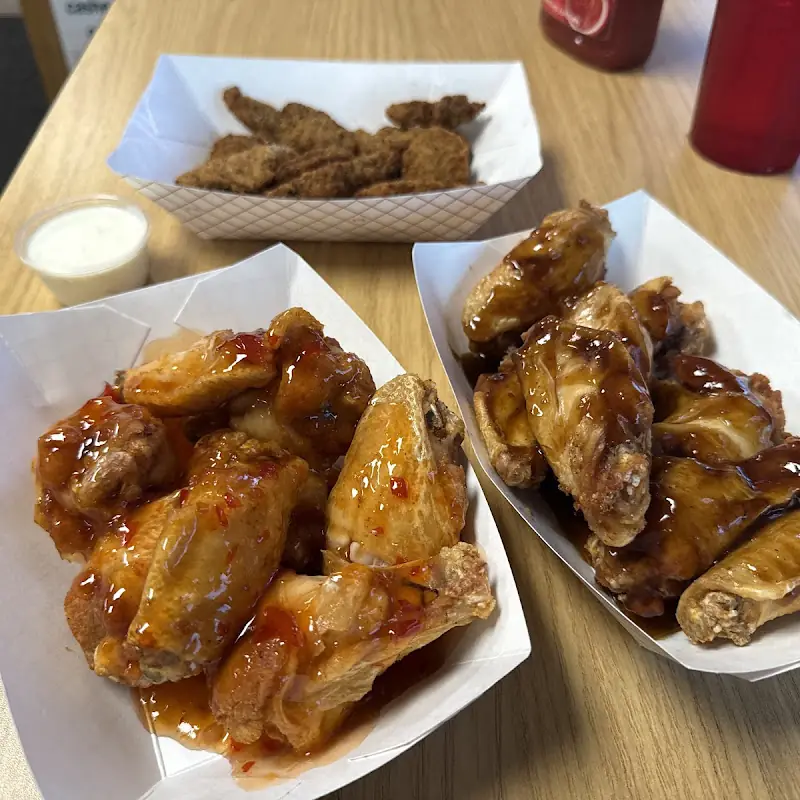 Rj's Bar & Grill