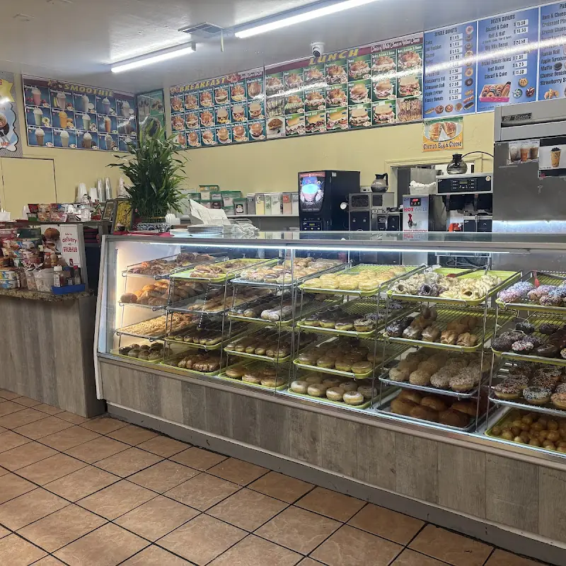 Crows Landing Donuts and Deli