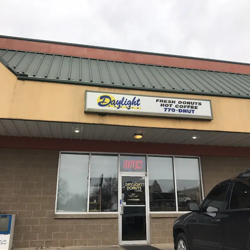 Daylight Donuts Lowell