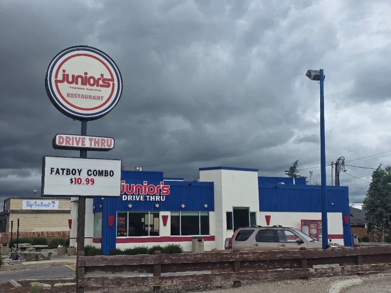 Junior's Restaurant