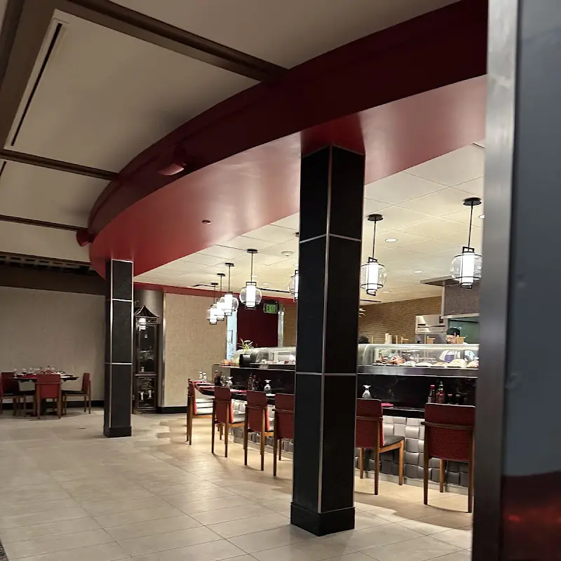8 Restaurant