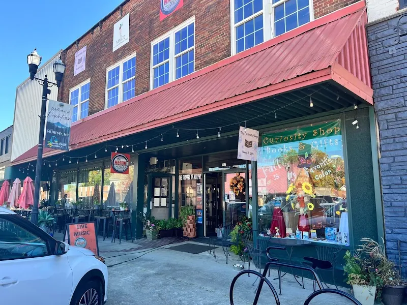 Mimo's Artisan Ice Cream & Sweet Treats