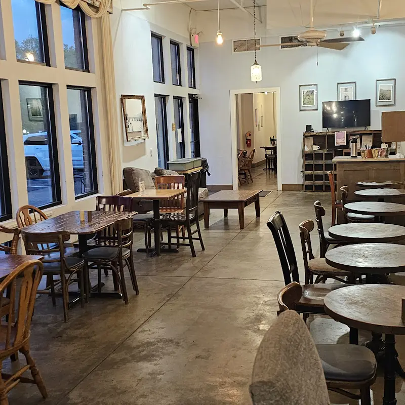 Heritage House Coffee Riverfront