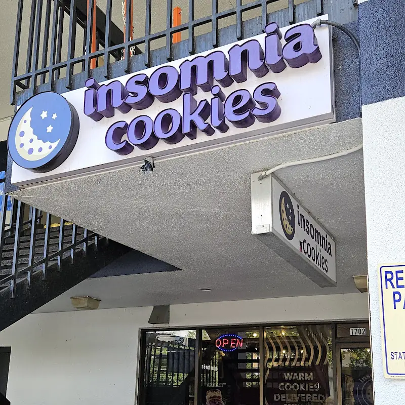Insomnia Cookies