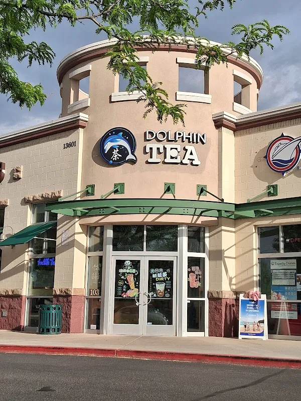 Dolphin Tea