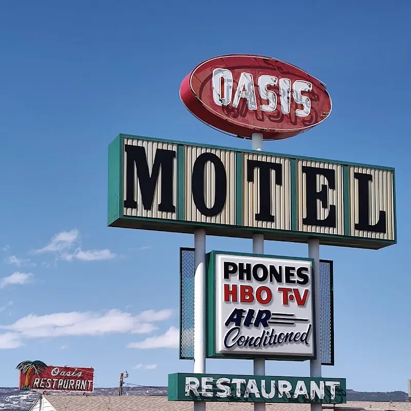 Oasis Restaurant and Motel
