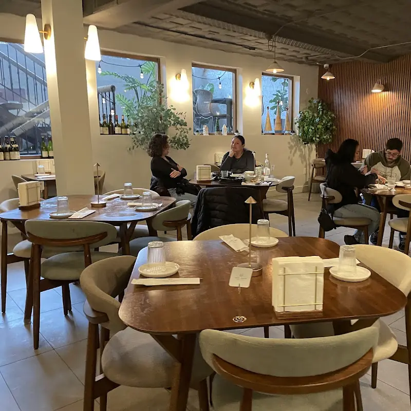 Seoul Bistro l 서울비스트로