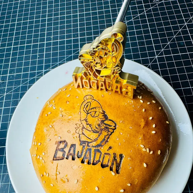 El Bajadon Comida Rápida Peruana