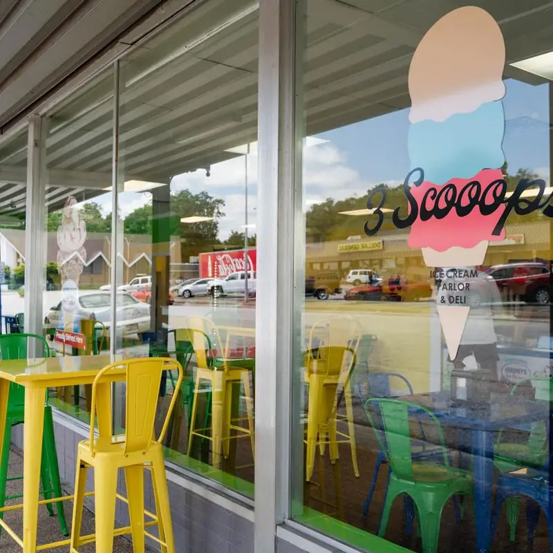 3 Scoops Ice Cream Parlor & Deli
