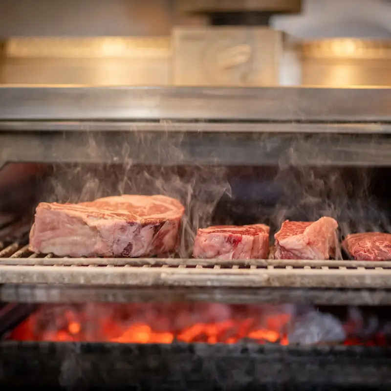 Orilla Bar & Grill