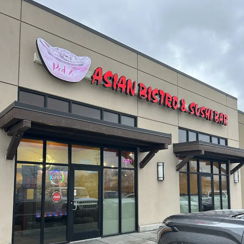 Red 8 Asian Bistro & Sushi Bar