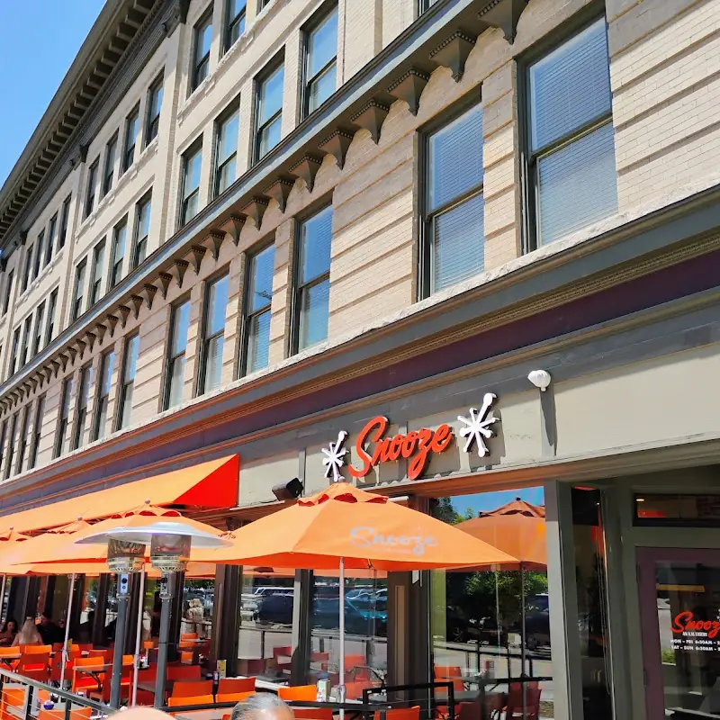 Snooze, an A.M. Eatery