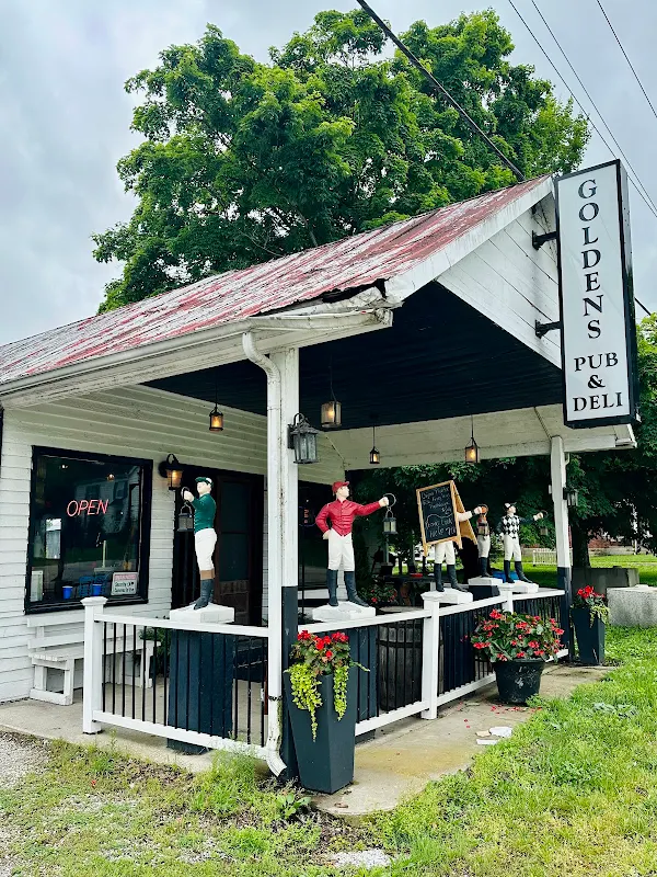 Golden's Pub & Deli
