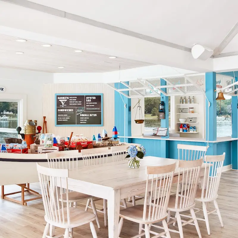 Fish Hawk Oyster Bar