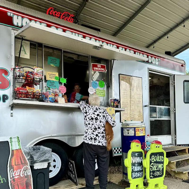 Bob’s Sandwich Shop on the boulevard