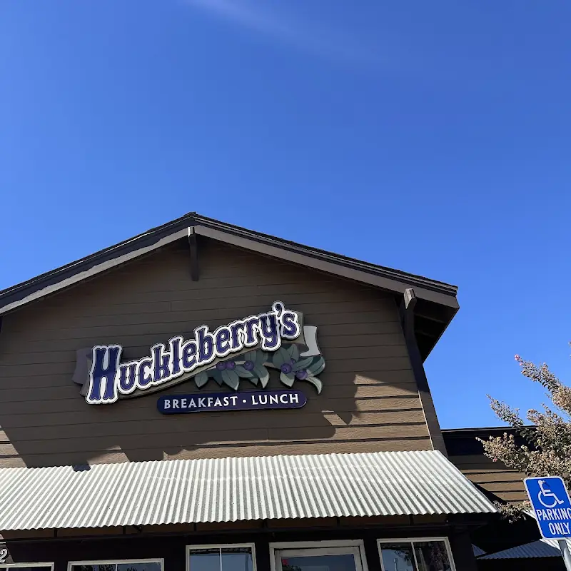 Huckleberry's Breakfast & Lunch
