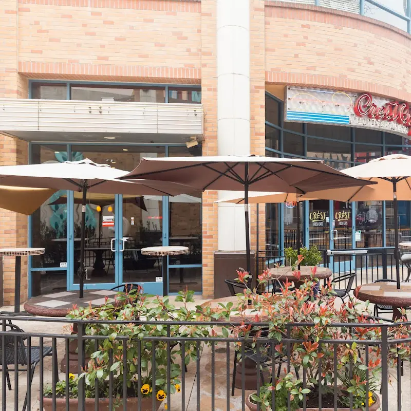 Crest Cafe