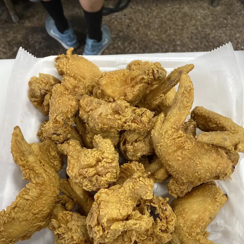 BLAZZIN WINGS