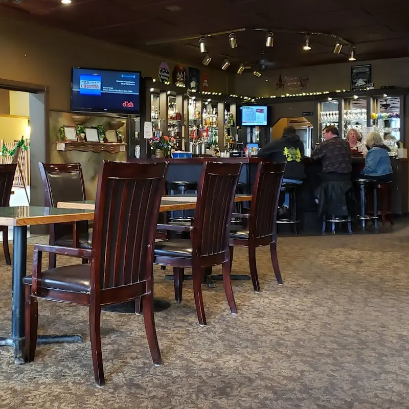 The Trails Restaurant & Lounge