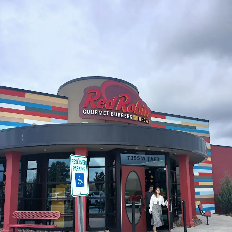 Red Robin Gourmet Burgers and Brews