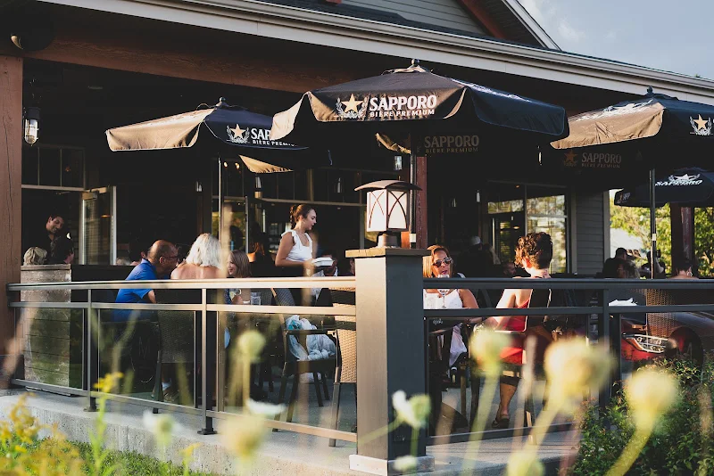 Le Macintosh Pub Bromont Inc.