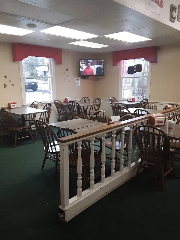 The M.O.R.E. Cafe (Formerly Maggie's & MORE)