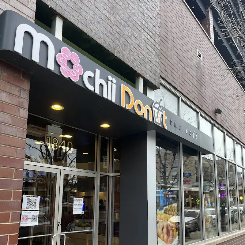 Mochii Donut North Center