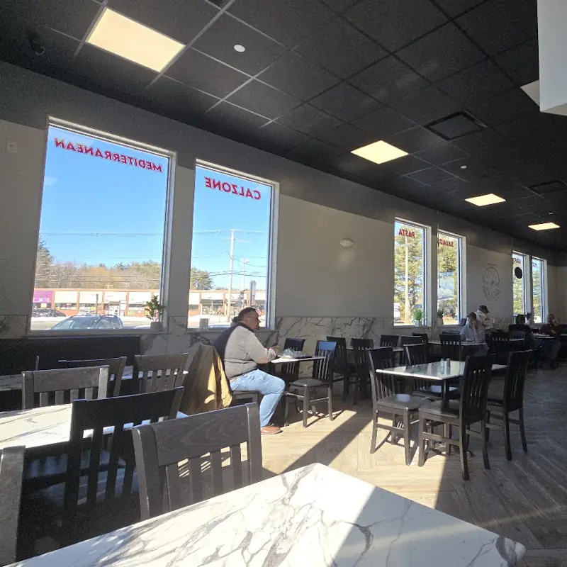 Royal House of Roast Beef & Pizza Dracut