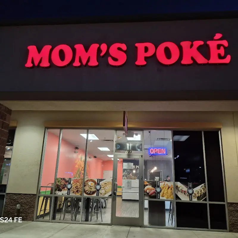 Mom's Sushi & Poke