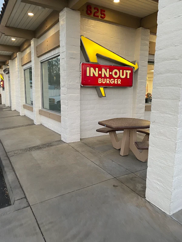 In-N-Out Burger