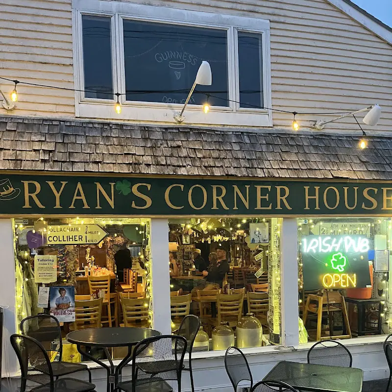 Ryan's Corner House Irish Pub
