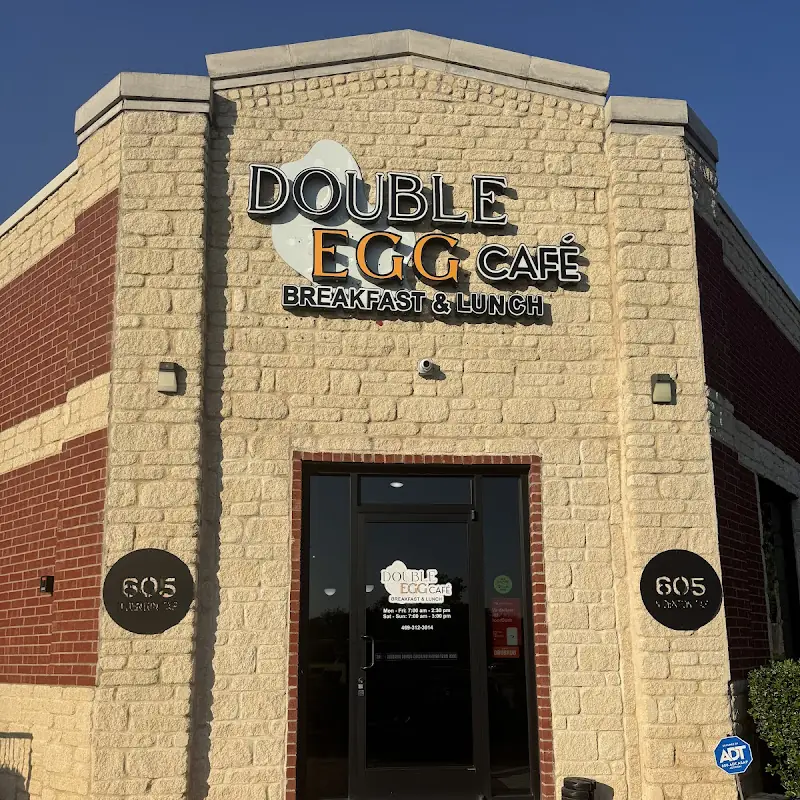 Double Egg Cafe