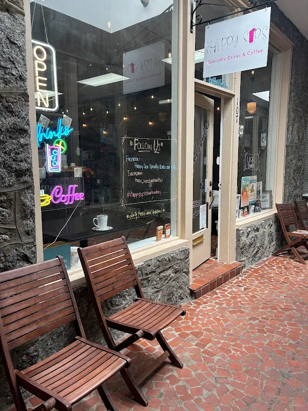 Happy Sips Specialty drinks and coffee
