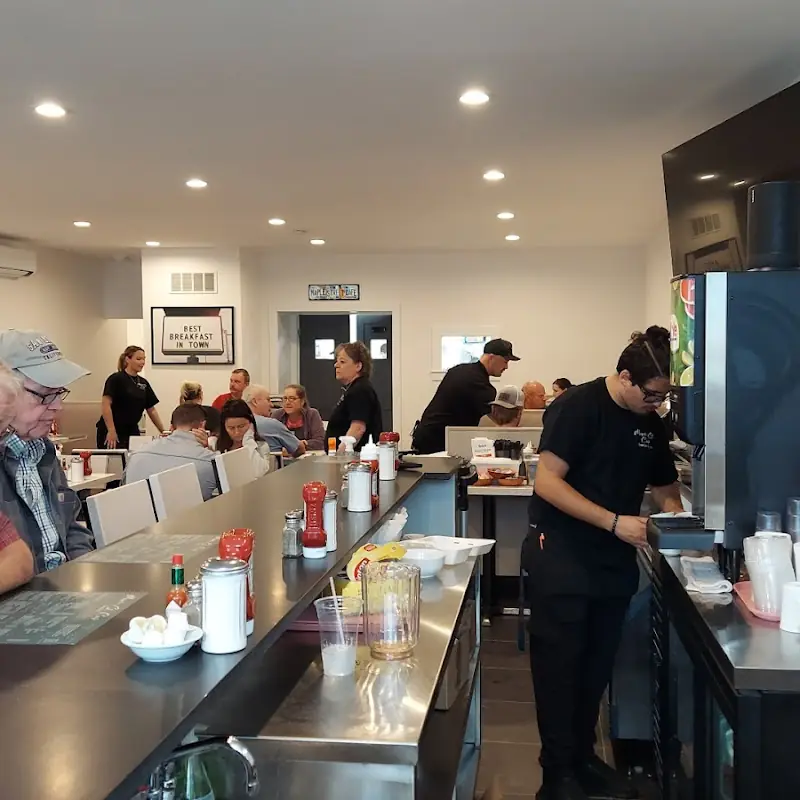 Maple Street Cafe