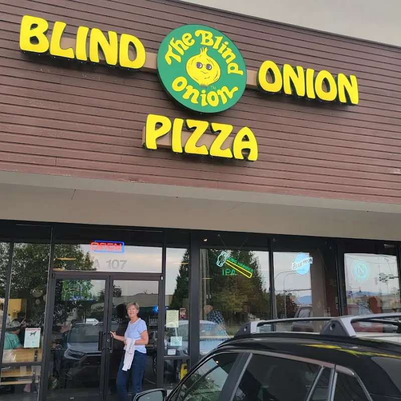 Blind Onion Pizza & Pub