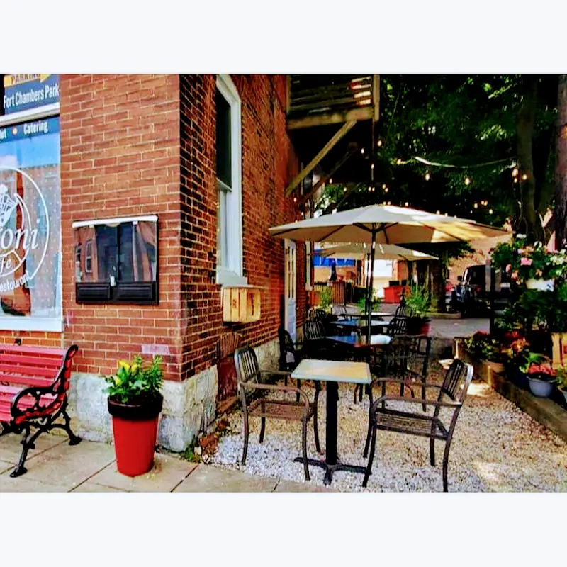 veroni cafe