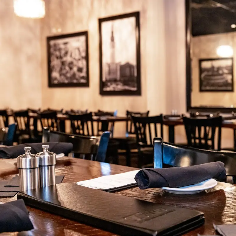 Trivs Restaurant and Lounge