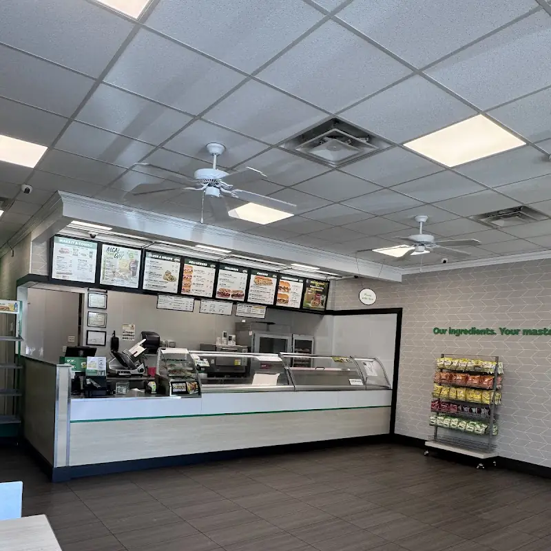 Subway - Farmingville - 46087