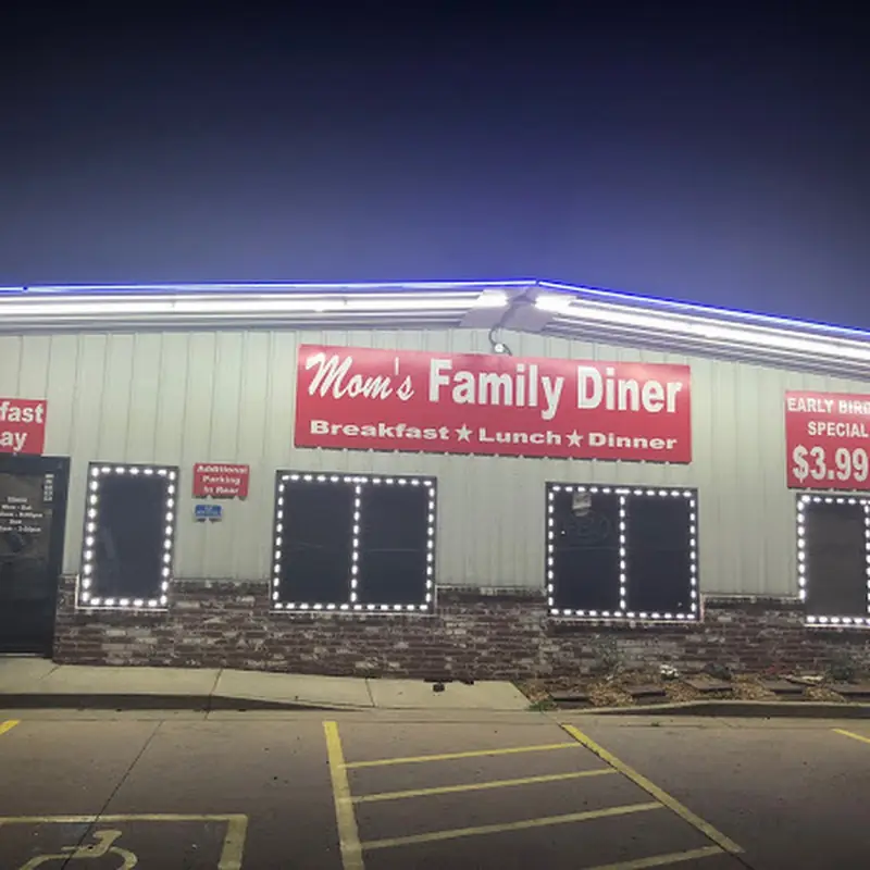 Mom's Family Diner (Bixby)